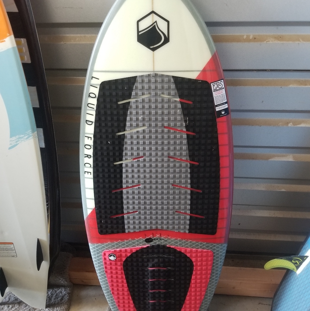 Liquid Force Dart Wakesurfer